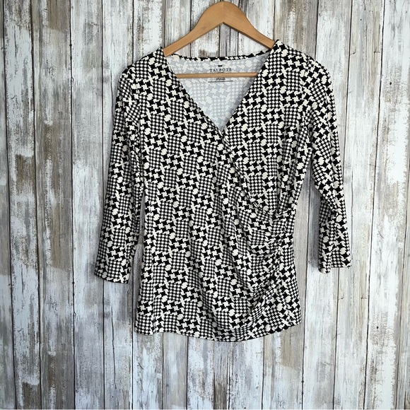 Talbots Houndstooth Blouse - Picture 2 of 6